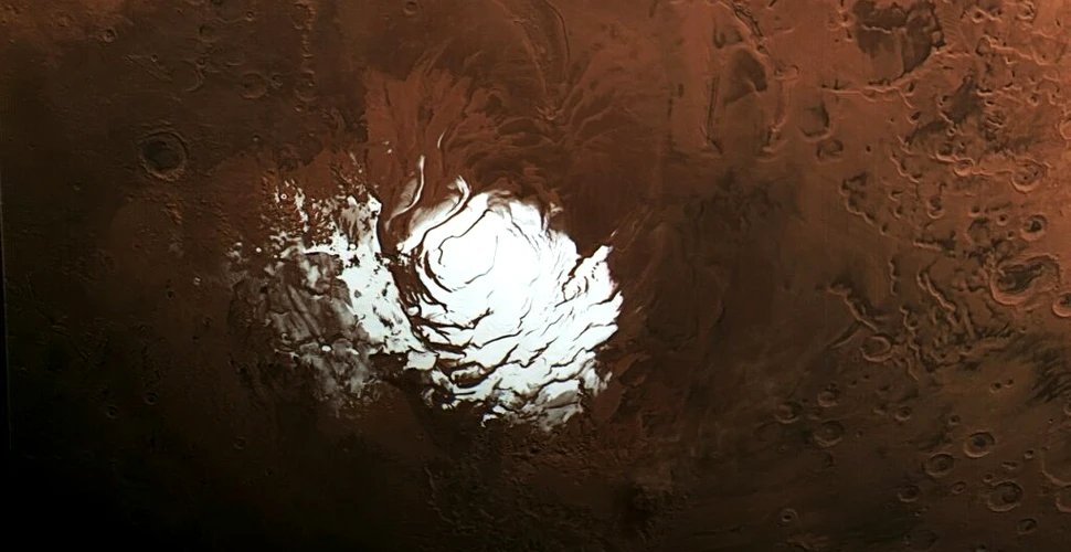 Astronomii au descoperit noi dovezi ale apei lichide sub calota polară sudică a lui Marte