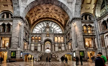 Cele mai spectaculoase staţii de cale ferată din lume. Una dintre acestea poartă denumirea de ”Gara-Catedrală” – GALERIE FOTO