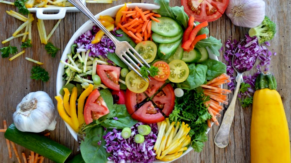 Un nou tip de dietă mediteraneană poate reduce considerabil boala ficatului gras non-alcoolic