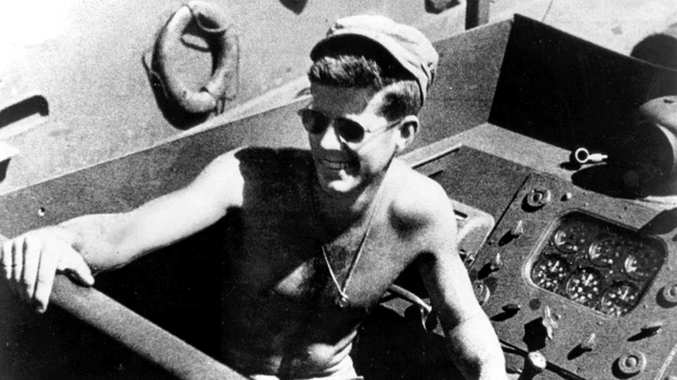 Secrete SCANDALOASE din istorie:  Pasiunea lui Benjamin Franklin pentru femeile bătrâne şi aventurile sexuale ale lui John F. Kennedy