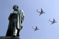 Rusia își prezintă forța aviatică în timpul aniversărilor militare. Ce au făcut avioanele Iliușin Il-76 la Moscova