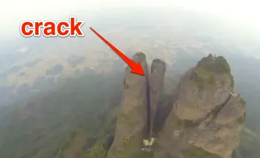 Cascadoria care îţi taie respiraţia: cu 200 de kilometri la oră printr-o crăpătură în munte (VIDEO)