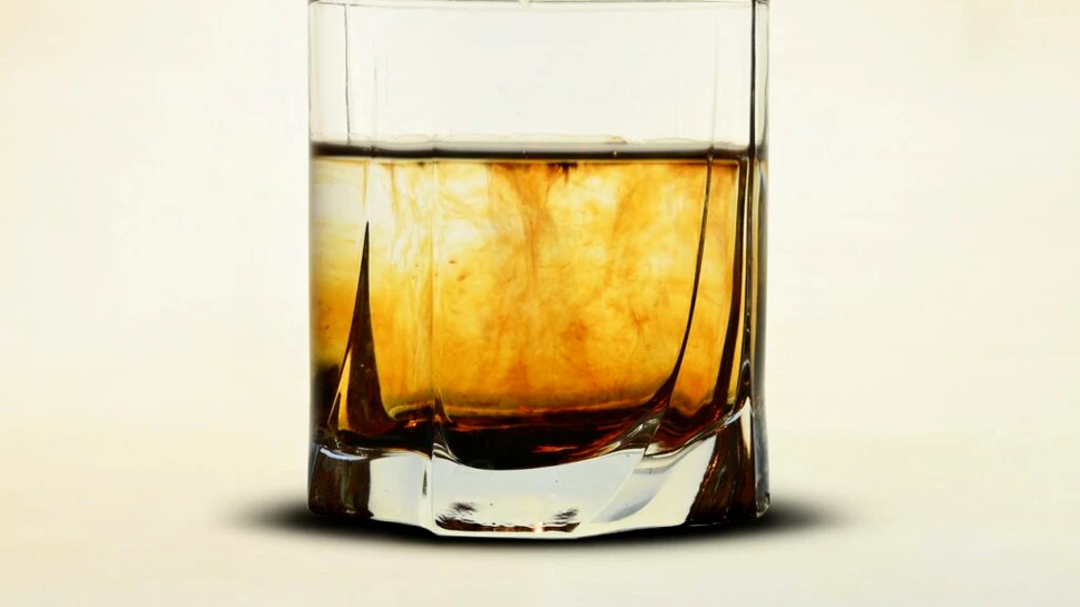 O etichetă QR comestibilă ar putea ajuta la identificarea whisky-ului contrafăcut