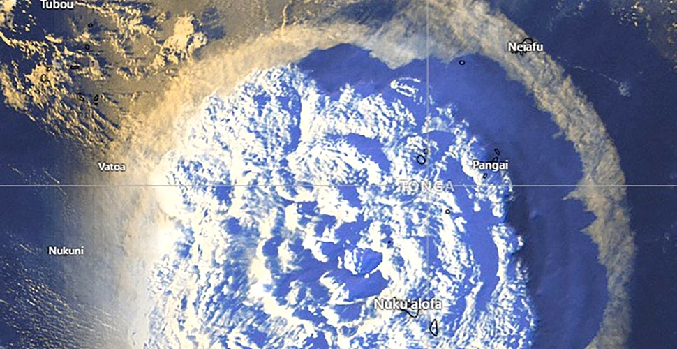 Erupția vulcanului din Tonga a produs vapori de apă care ar putea încălzi Pământul