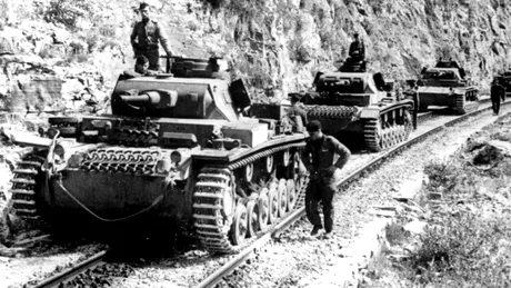 Cine l-a convins pe Hitler să atace insula Creta?