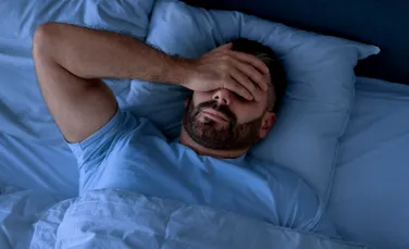 Somnul ar putea explica de ce unii oameni îmbătrânesc mai repede decât alții