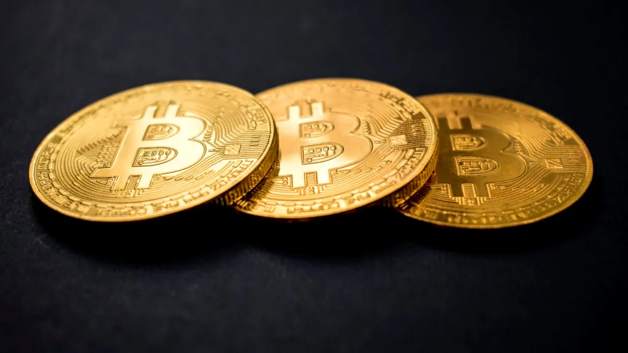 bitcoin-criptomoneda-valuta-unsplash_descopera (9) 