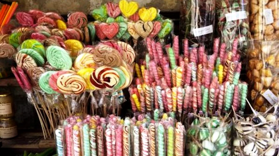 Copiii care consuma zilnic dulciuri devin adulti mai violenti