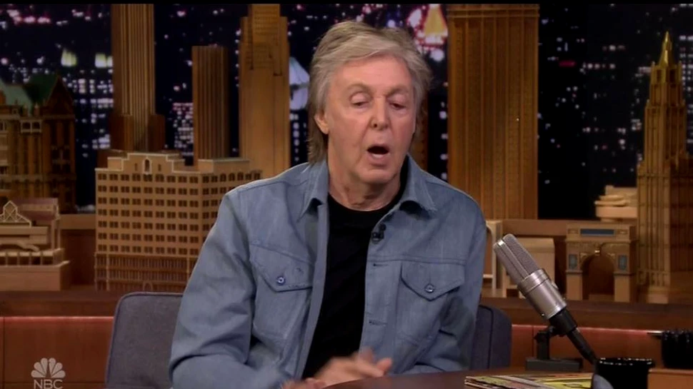 Paul McCartney a revenit în fruntea topurilor americane după 36 de ani