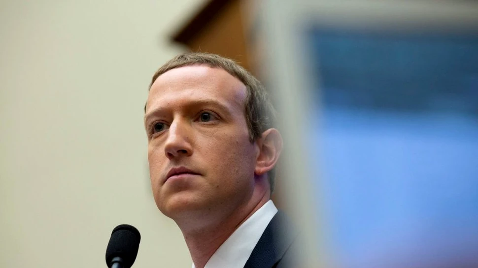 Ce s-a întâmplat cu adevărat la Facebook? „Furt masiv de date”, angajații nu mai aveau acces în birouri