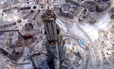 Burj Dubai, cea mai inalta cladire din lume, este inaugurata astazi