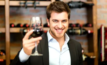Consumul de vin roşu e cheia pentru o viaţă sexuală mai bună?