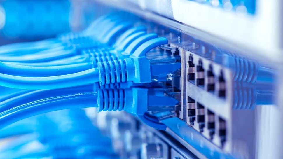 O altă victimă a creşterii nivelului mării poate fi infrastructura de internet