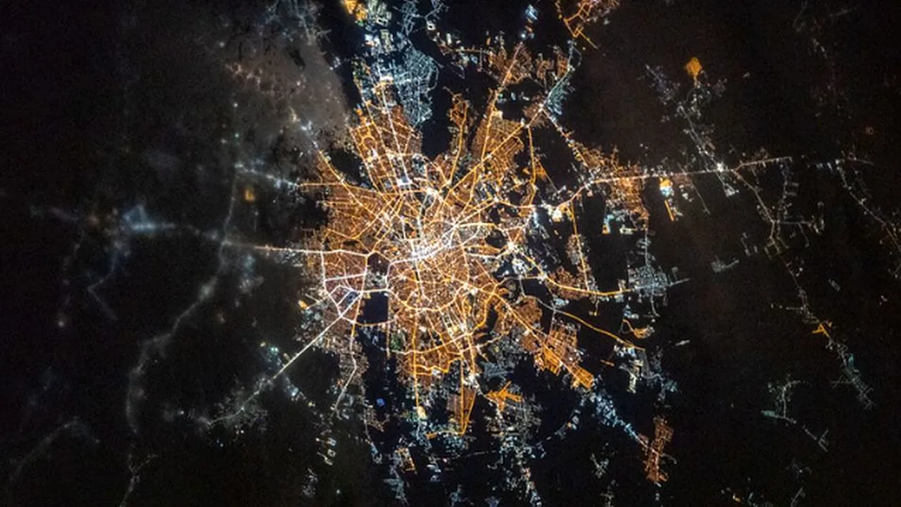 1-bucurestiul-vazut-de-pe-iss-nasa-johnson-descopera 