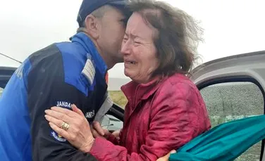 Momentul emoționant în care un bărbat de 80 de ani și-a reîntâlnit  soția, după ce s-a rătăcit pe Transalpina