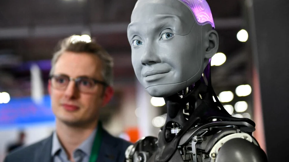 Ameca, robotul de la Engineered Arts, a vorbit cu inginerii săi despre pericolul roboților umanoizi