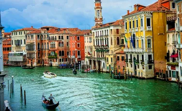 Veneţia ar putea deveni un oraş scufundat în următorii 100 de ani. Care este motivul