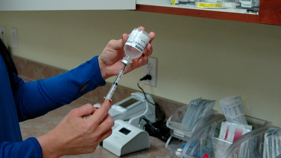 Italienii ”rup pisica”! Sancţiuni dure pentru copiii nevaccinaţi