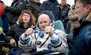 Întors recent pe Terra şi vădit schimbat, astronautul american Scott Kelly este supus în continuare unor teste ştiinţifice