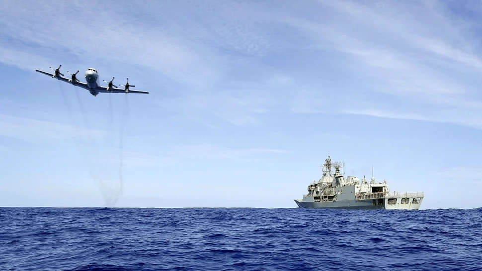 Misterul zborului MH370: unul dintre piloţi a încercat să iniţieze un apel telefonic înainte de dispariţie