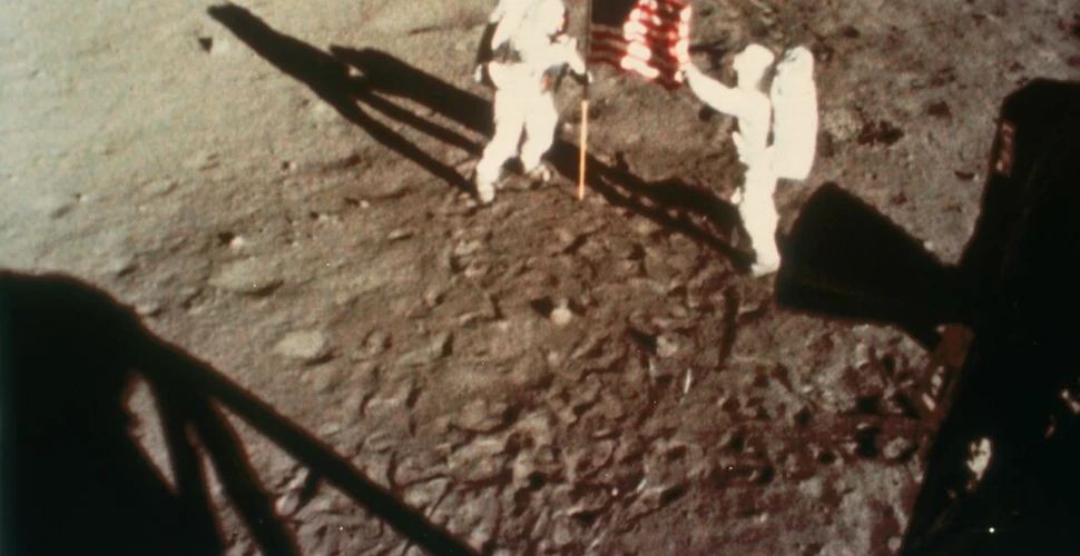 Neil Armstrong, primul om care a pășit pe lună