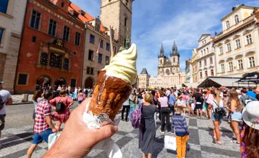 Care mai sunt obiceiurile de vacanță ale românilor?