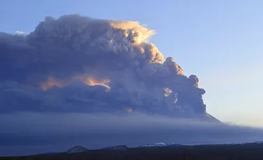 Un vulcan a erupt în Orientul Îndepărtat Rus în urma cutremurului de 8,8