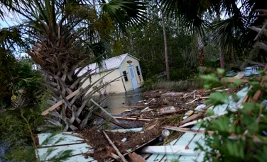 Cea mai puternică furtună din ultimii 125 de ani care lovește nordul Floridei