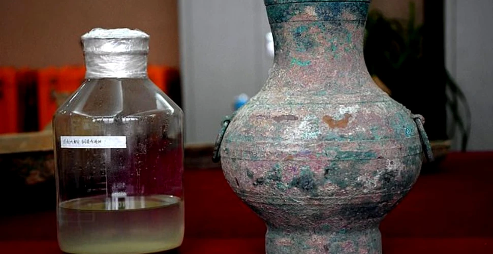 ”Elixirul nemuririi” este descoperit în China pentru prima dată: un vas de bronz conţine legendara licoare folosită de bogaţi în încercarea de a păcăli moartea