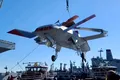 Drona-cisternă MQ-25 Stingray a Marinei Americane începe testele pe un portavion