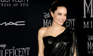 Angelina Jolie lucrează la conţinuturi pentru copii