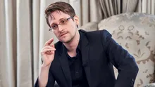 Edward Snowden, fost colaborator al CIA, a primit cetăţenie rusă