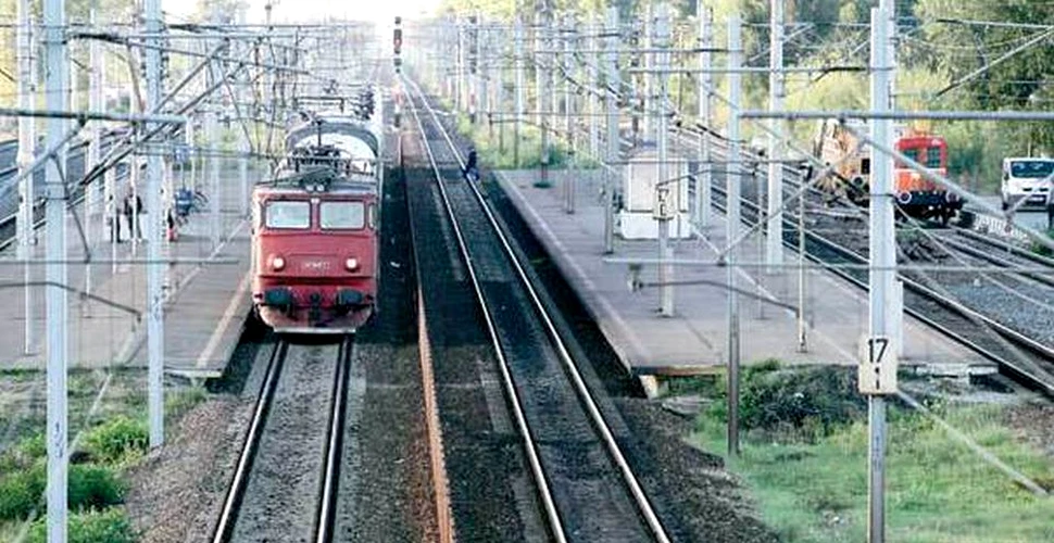 Premieră în România: TIR-urile au început să călătorească pe calea ferată