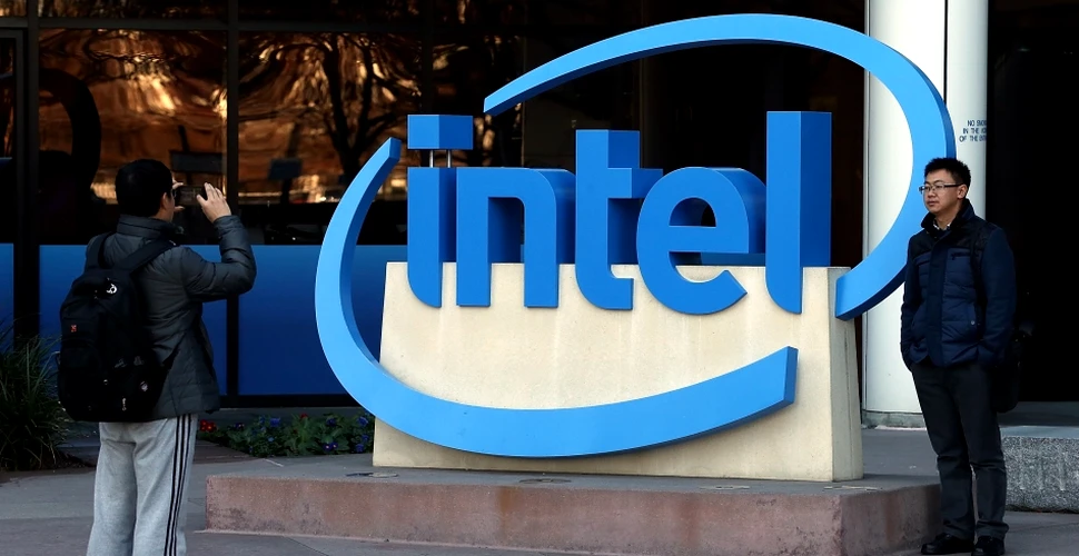 Intel şi Fossil Group anunţă un parteneriat pentru producerea de dispozitive purtabile „la modă”