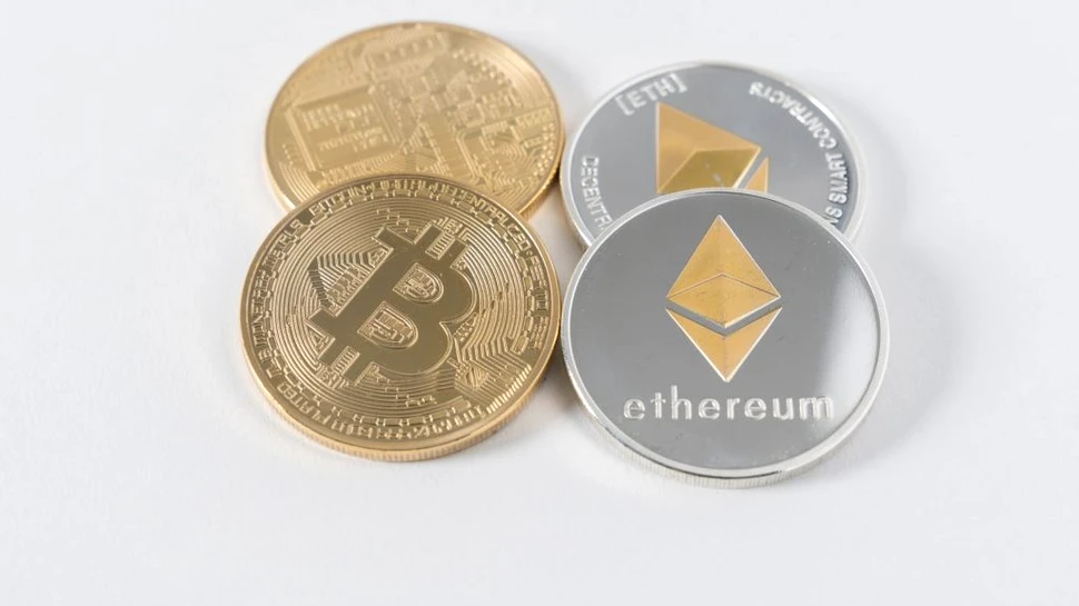 Avertismentul unui oficial al Băncii Angliei! Criptomonedele ar putea provoca o criză ca cea din 2008