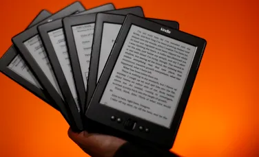 Ce riscă persoanele care citesc cărţi pe Kindle sau pe alte dispozitive electronice?