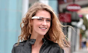 Au fost dezvăluiţi ochelarii Google care transformă realitatea (VIDEO)