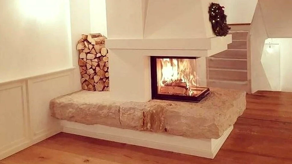 Panicat de cât o să te coste gazul la iarnă? Încearcă încălzirea cu un șemineu sau o sobă premium pe lemne!