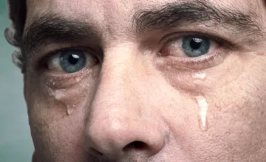 Compoziţia chimică a lacrimilor variază în funcţie de motivul pentru care plângem