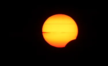 Eclipsa inelara de Soare, fotografiata de DESCOPERA.ro
