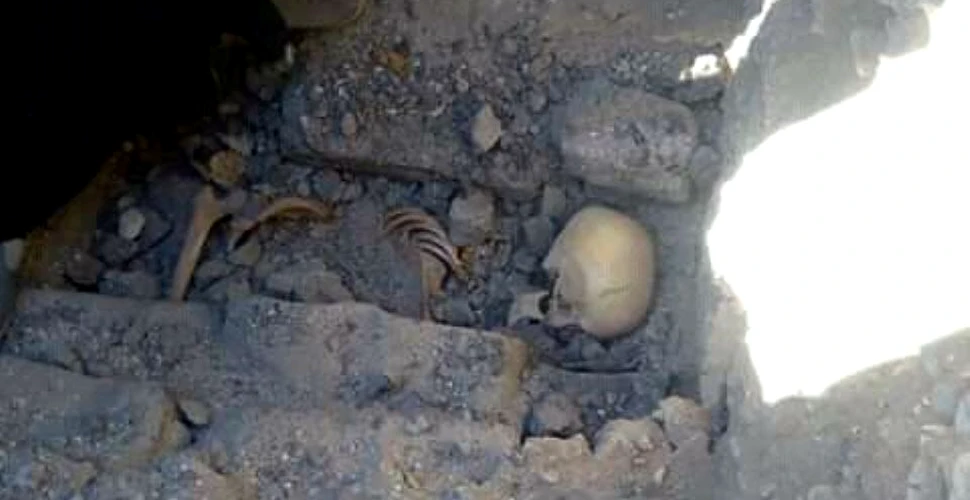 Un schelet misterios al unei adolescente a fost descoperit lângă o piramidă egipteană veche de 4.600 de ani