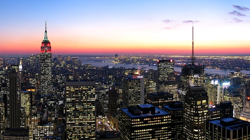 Căldura generată de oraşe precum New York sau Tokyo face toamna mai răcoroasă în Europa de Est