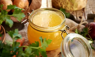 Supe, ciorbe, amintiri: de ce fiecare cultură are propriul bol de zeamă caldă?