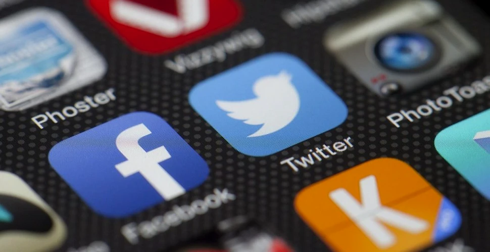 Utilizatorii Twitter ar putea să plătească, în curând, un abonament pentru acces la rețeaua socială