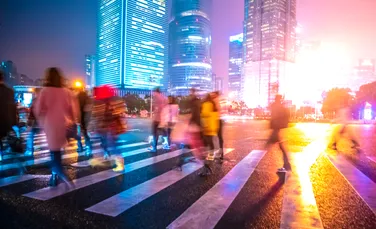 Decizie fără precedent la Tokyo! Săptămâna de lucru, redusă la 4 zile