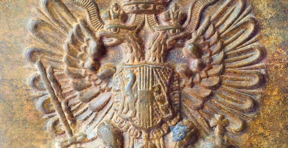 Un vultur de alamă din secolul al XVIII-lea, descoperit în Polonia