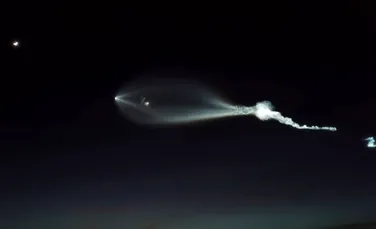 Controverse după ultima lansare a rachetei Falcon 9 de către Space X. ”OZN nuclear extraterestru din Coreea de Nord”