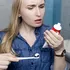 Pasta de dinți făcută din păr ar putea fi viitorul sănătății dentare