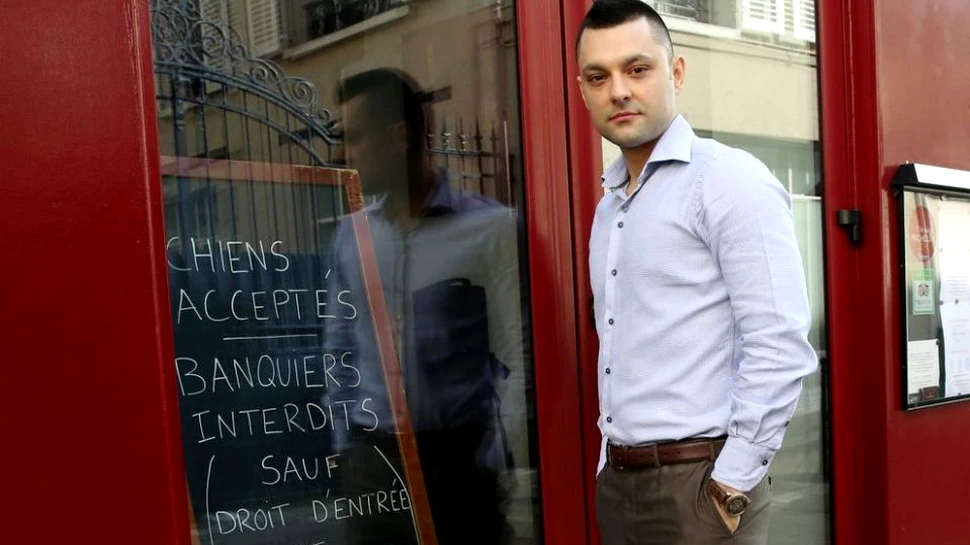 Restaurantul în care bancherii nu sunt primiţi: ”Accept animale, dar intrarea este interzisă bancherilor”