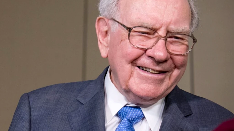 Warren Buffett și cele 5 cărți care te pot transforma. Lecții pentru viață și investiții